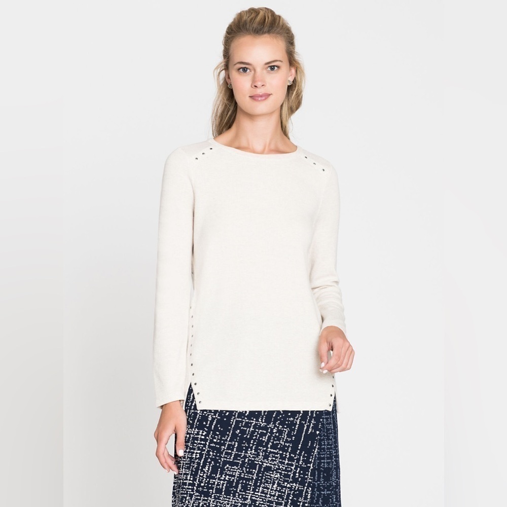 Z Nic+Zoe Women’s Small Long Sleeve STUDDING ALONG TOP Sweater Slit Hems